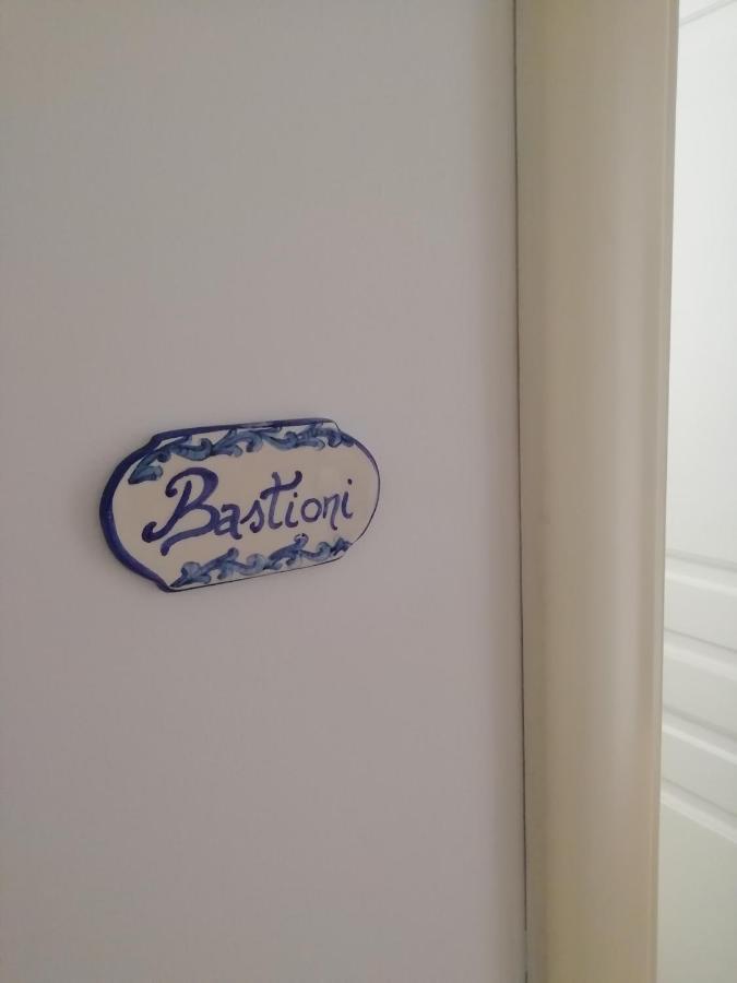 Ai Bastioni Del Massimo Acomodação com café da manhã Palermo Exterior foto